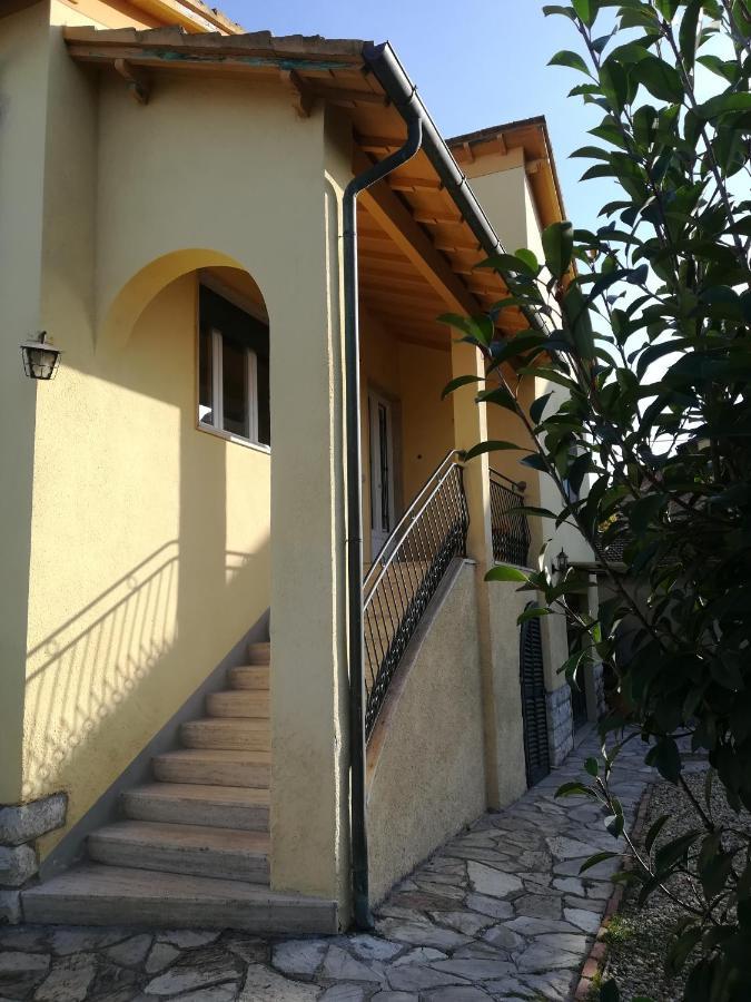 Happy Lucca Casa Vacanze Екстер'єр фото